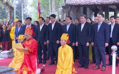 Huyện Thọ Xuân đã tổ chức trọng thể Lễ dâng hương đầu xuân Giáp Thìn 2024.