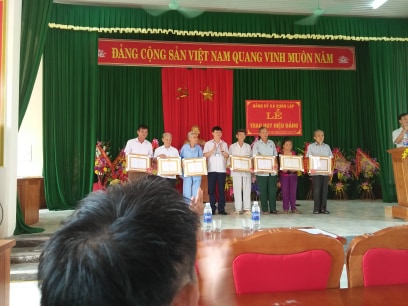 huy hiệu 3.jpg