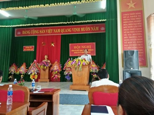 cán bộ 1.jpg